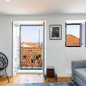 Lovelystay - Turquoise River View I Apartment